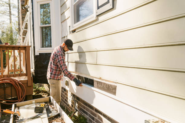 Top rated local Storm Damage Siding Repair specialists in Poplar Branch, NC